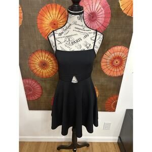 Urban Outfitters Oh My Love Textured Cutout Skater Dress Flirty Partywear Sz M